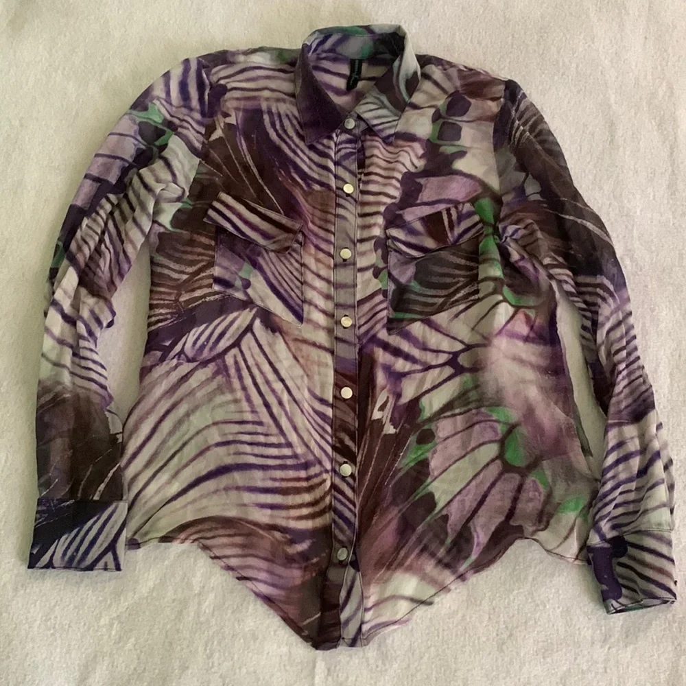 Guess by Merciano long sleeve summer top for sale - Picture 1 of 3